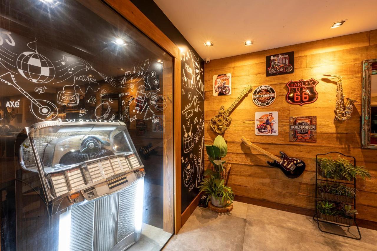 邓纳斯酒店
